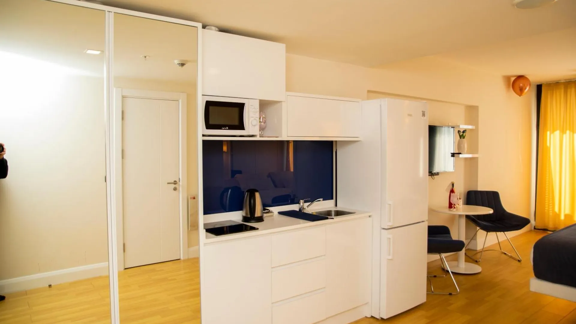 Orbi City Hotel Batumi 5*,